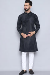 Men's Black Cotton Solid Long Kurta