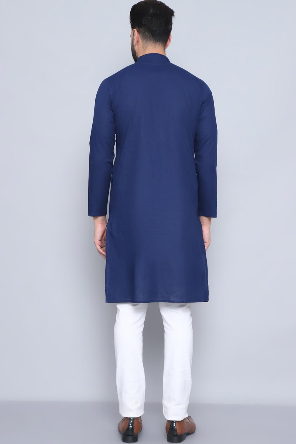 Men's Blue Cotton Solid Long Kurta