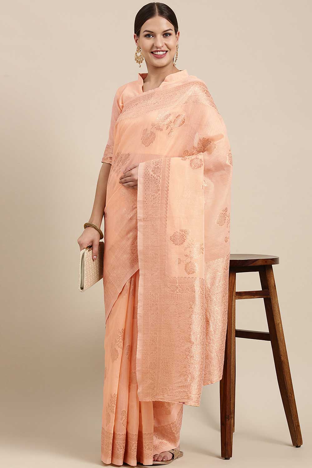 Blended Linen print-floral Woven Saree In Peach