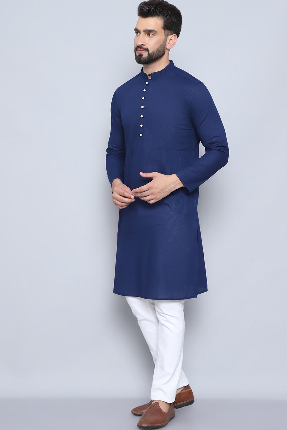 Men's Blue Cotton Solid Long Kurta