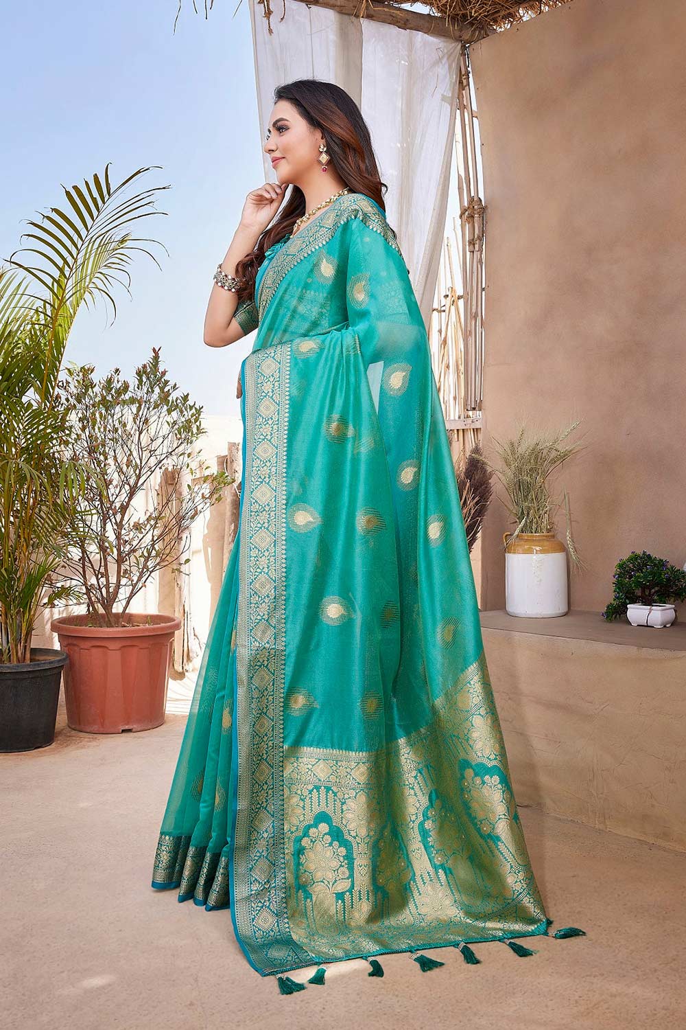 Green Silk Blend Zari  Saree