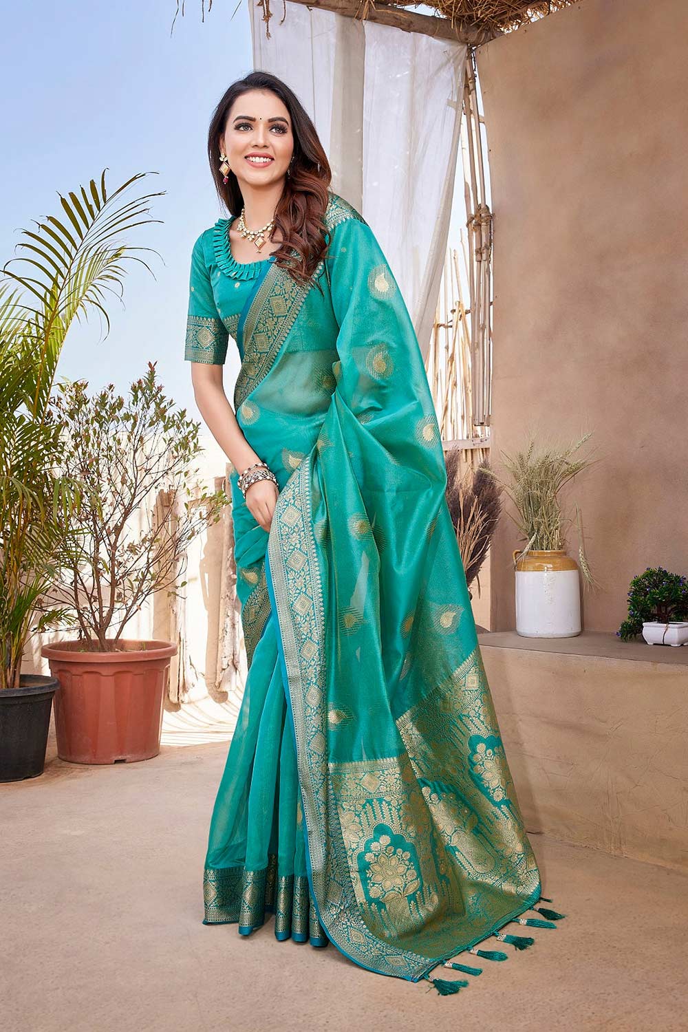 Green Silk Blend Zari  Saree