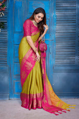 Green Silk Blend Woven Saree