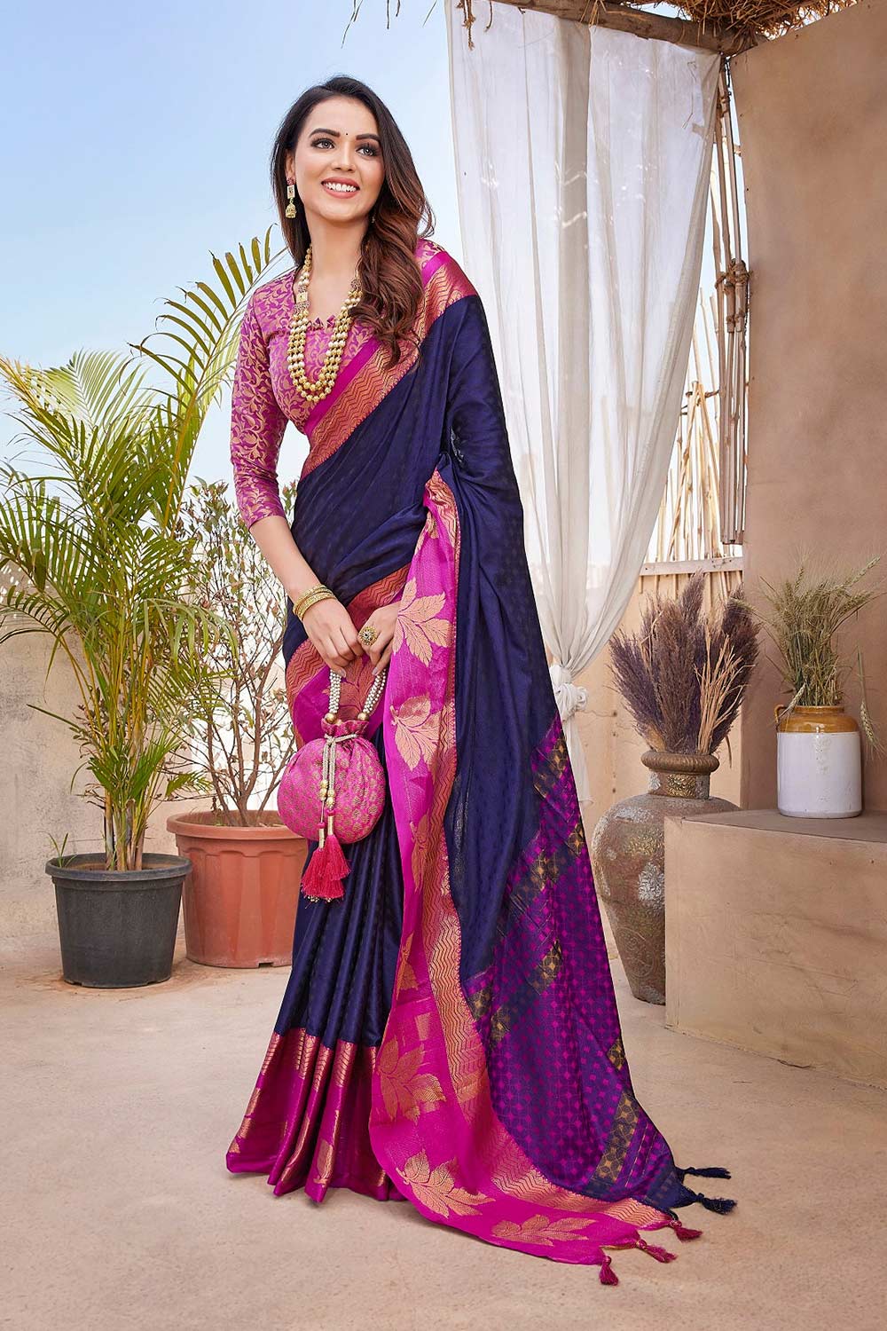 Blue Silk Blend Woven Saree