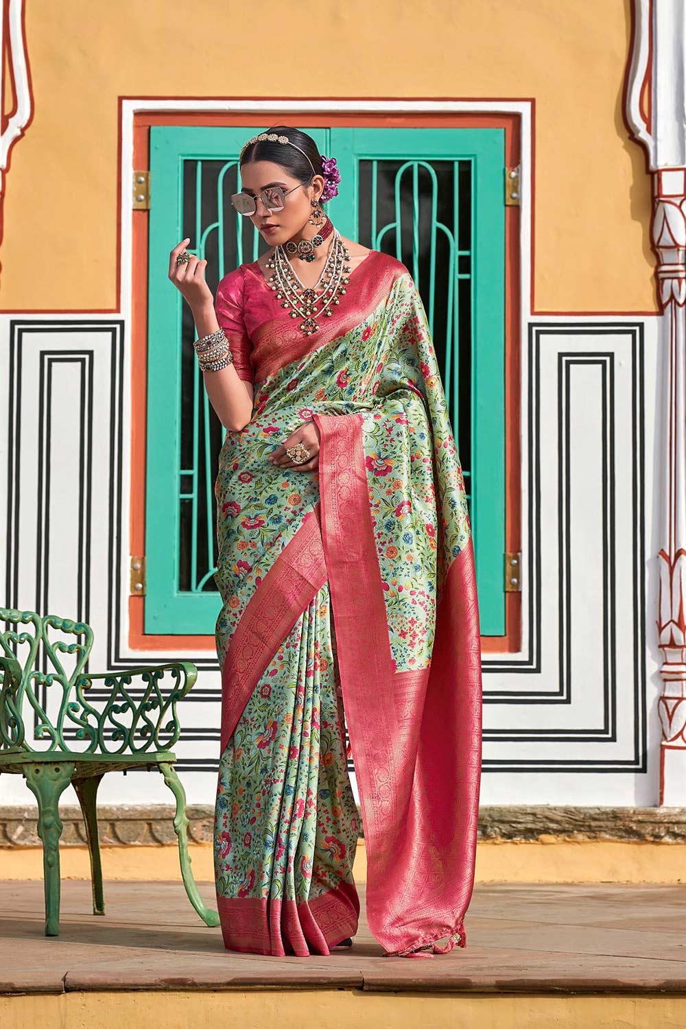 Pink Silk Blend Woven Saree