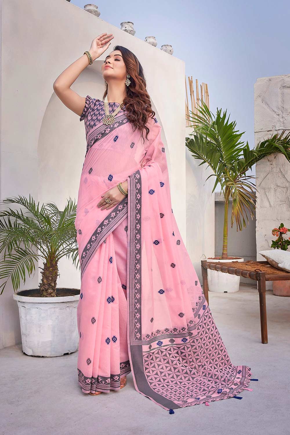 Pink Silk Blend printed Saree