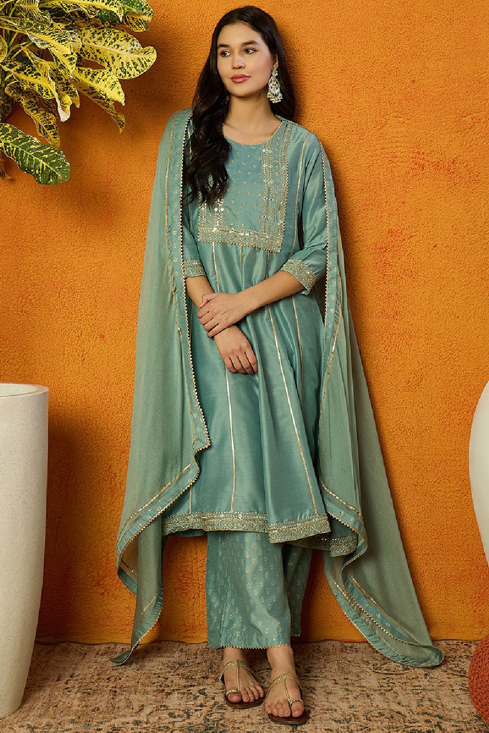 Sea Green Silk Blend Solid Embroidered Anarkali Suit Set