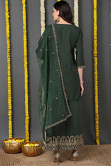 Green Silk Blend Solid Embroidered Straight Suit Set