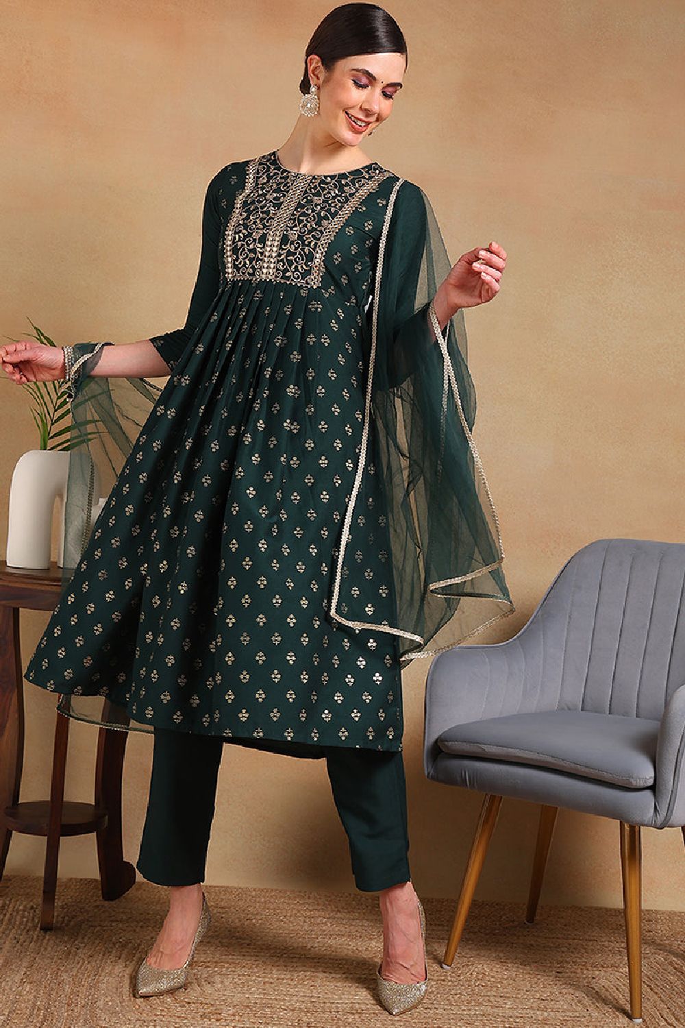 Green Silk Blend Solid Woven Design Flared Empire Suit Set