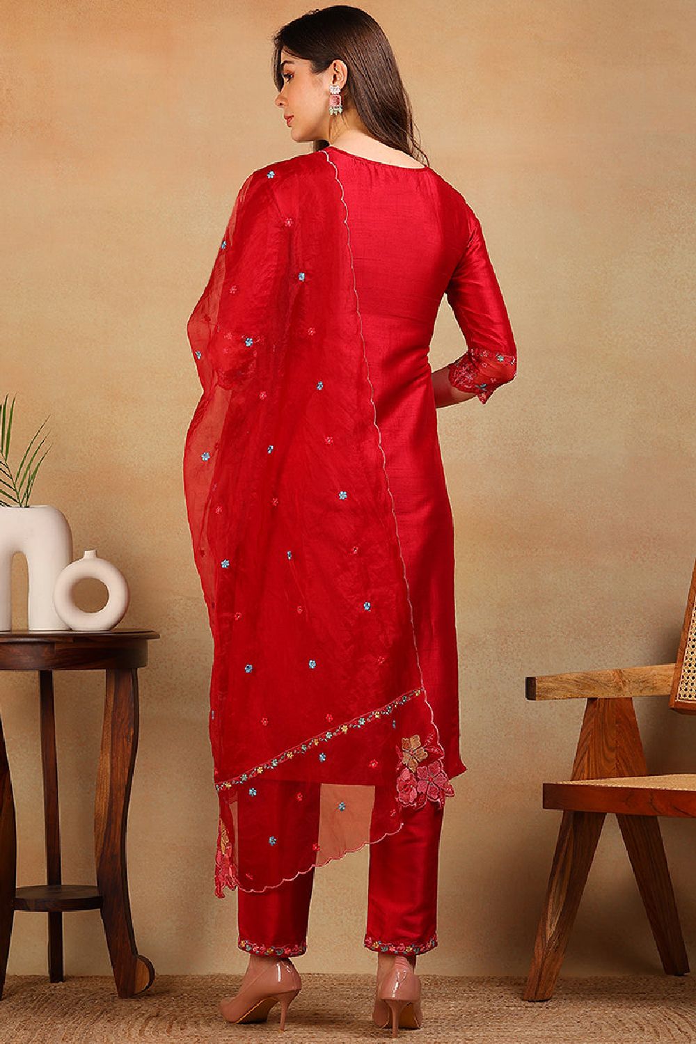 Red Silk Blend Solid Embroidered Straight Regular Suit Set