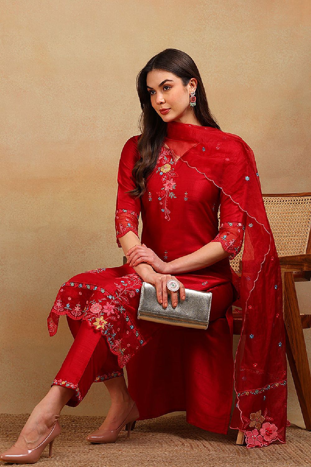 Red Silk Blend Solid Embroidered Straight Regular Suit Set