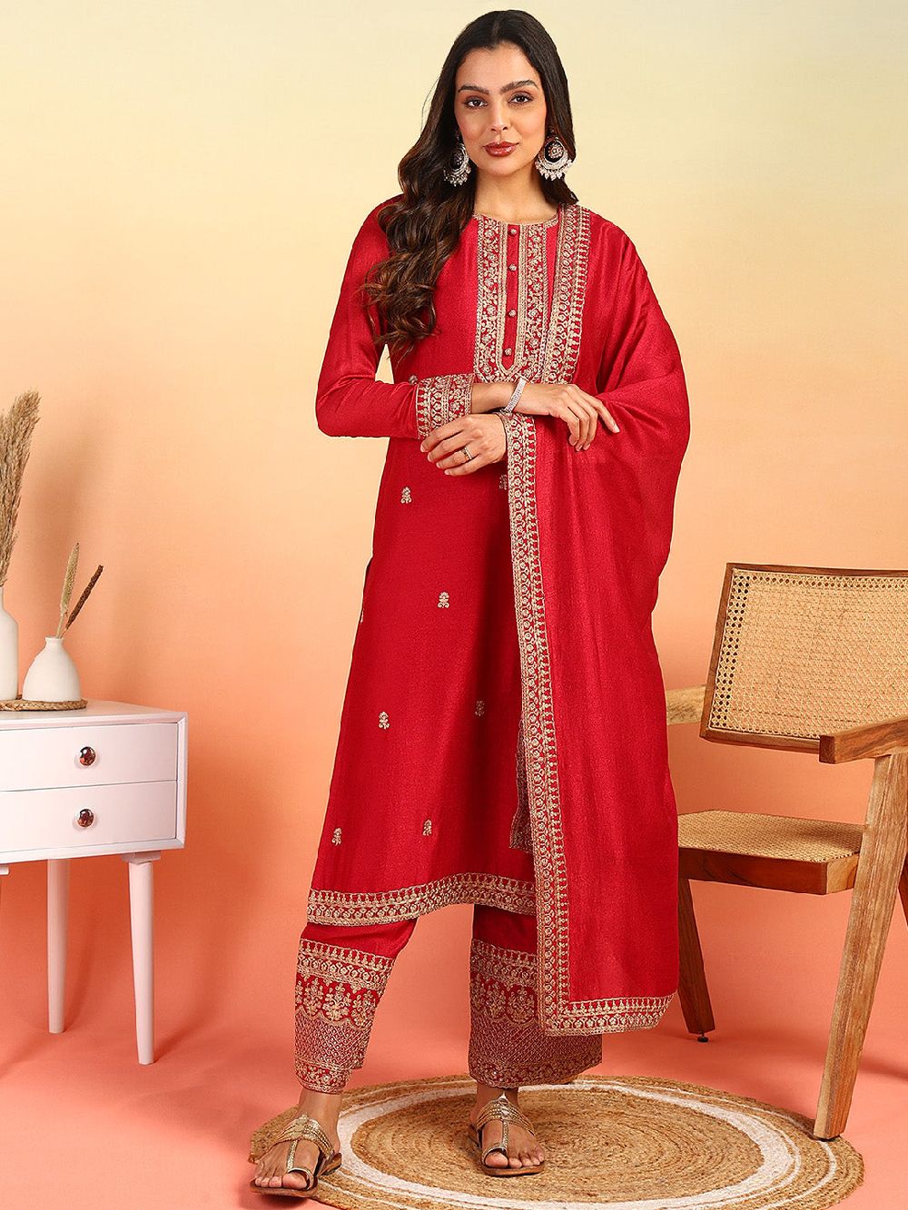 Red Silk Blend Solid Embroidered Straight Kurta Palazzo With Dupatta