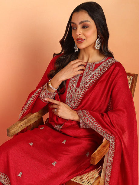 Red Silk Blend Solid Embroidered Straight Kurta Palazzo With Dupatta