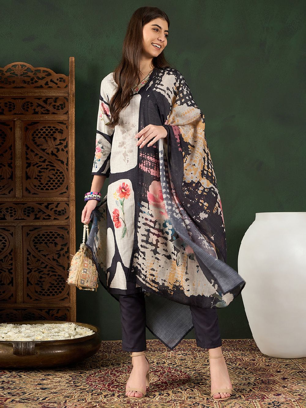 Black Silk Blend Floral Printed Straight Kurti Pant With Dupatta