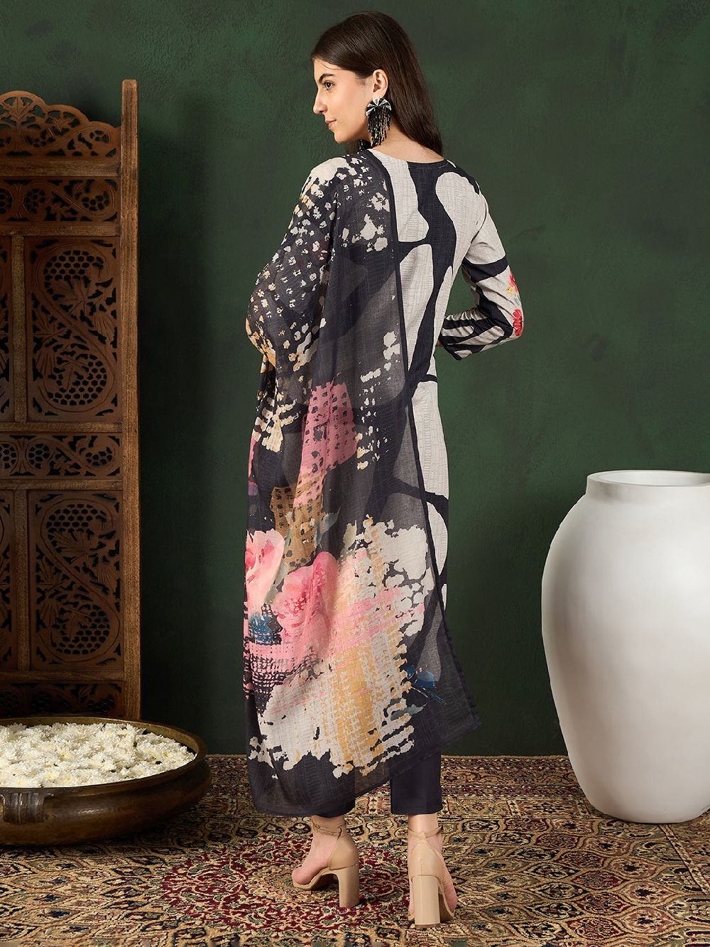 Black Silk Blend Floral Printed Straight Kurta Trouser With Dupatta