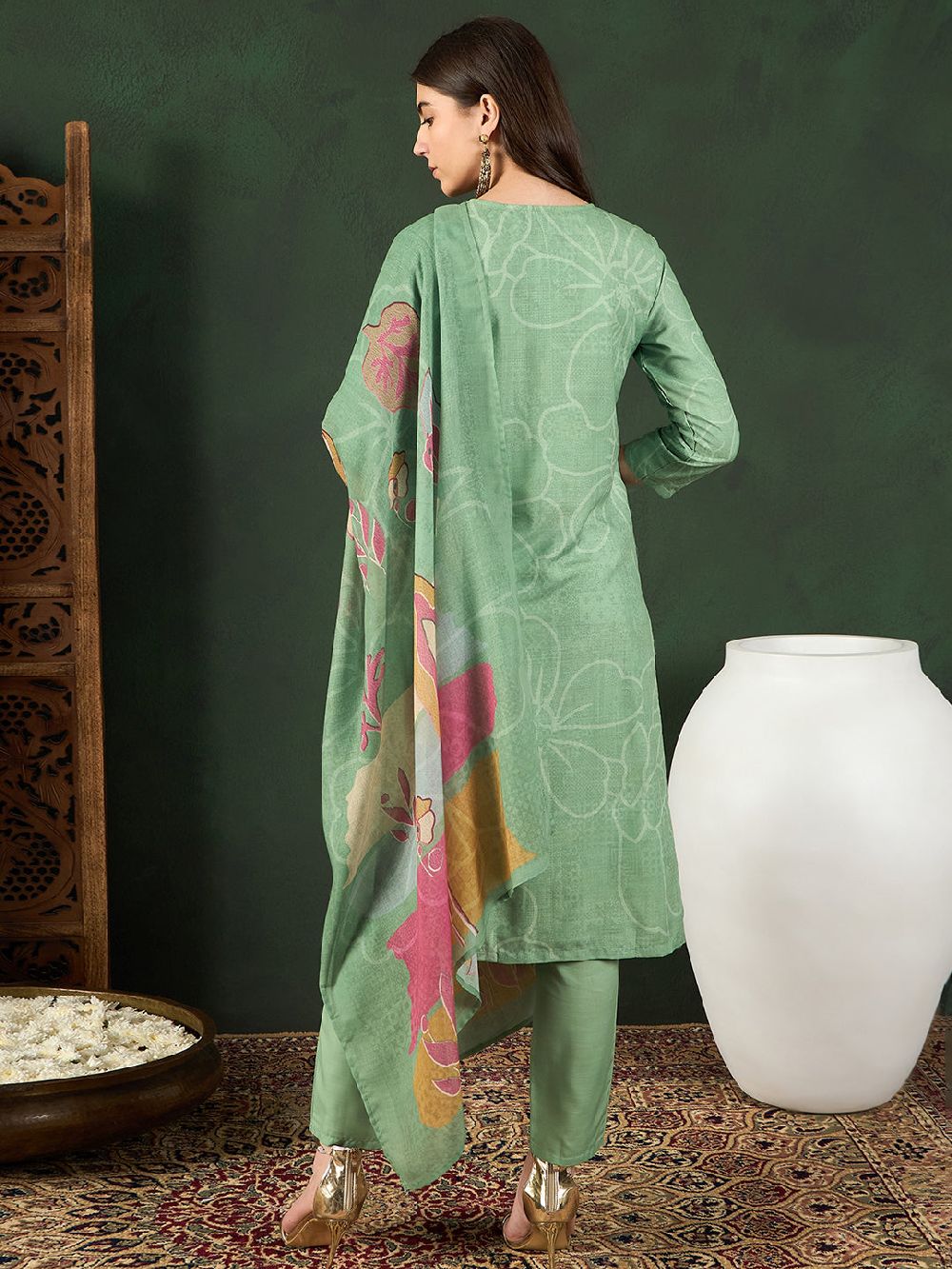 Green Silk Blend Floral Printed Straight Kurti Pant With Dupatta