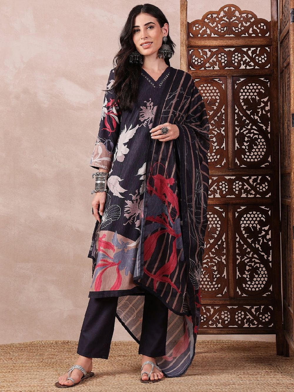 Black Silk Blend Floral Printed Straight Kurti Pant With Dupatta