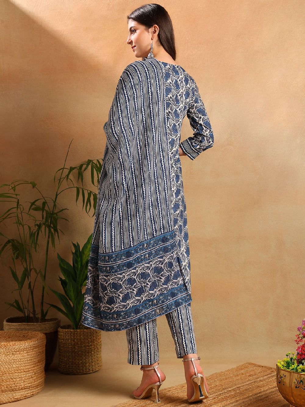 Blue Poly Rayon Floral Printed Straight Kurta Trousers With Dupatta