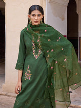 Green Silk Blend Solid Embroidered Straight Kurta Trouser With Dupatta