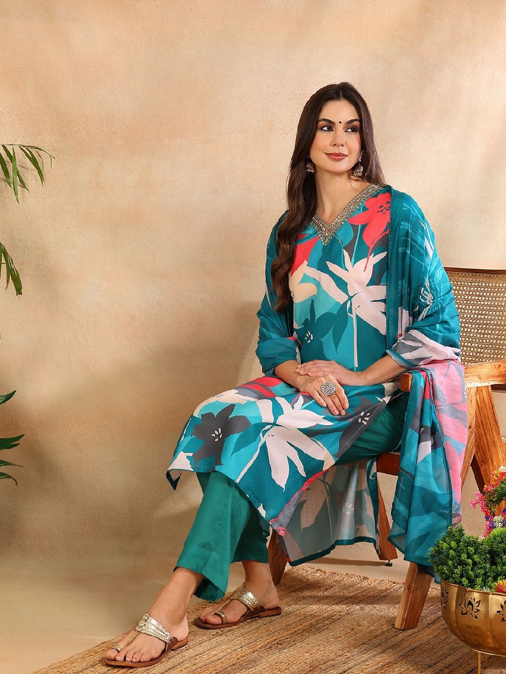 Teal Silk Blend Floral Printed Straight Kurta Trouser With Dupatta