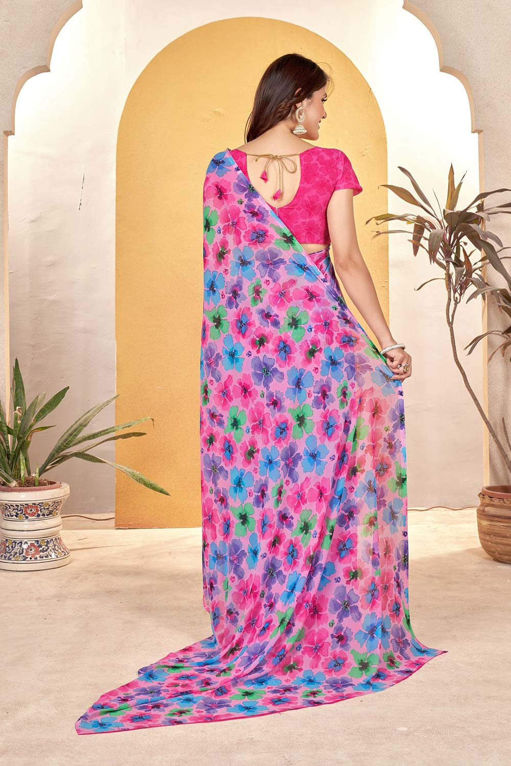 Pink Georgette printed Saree