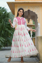 White Cotton Bandhani Mandarin Collar Anarkali Kurti Set