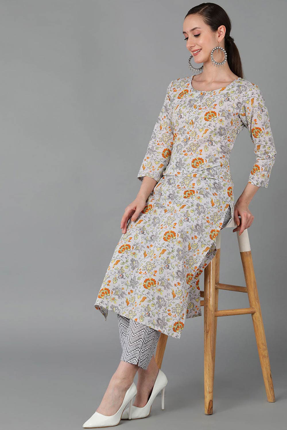 Grey Cotton Round Neck KurtI Set