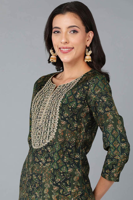 Green Silk Blend Floral Print Round Neck KurtI Set