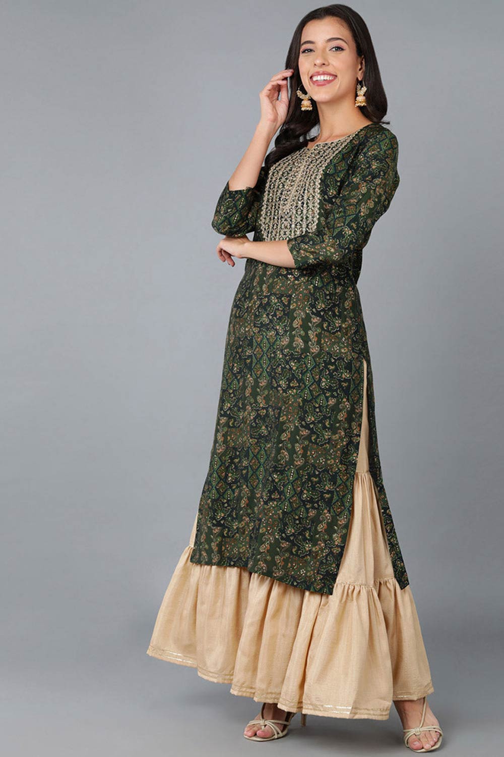 Green Silk Blend Floral Print Round Neck KurtI Set