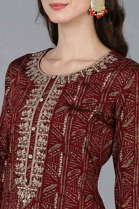 Red Silk Blend Embroidered Round Neck KurtI Set