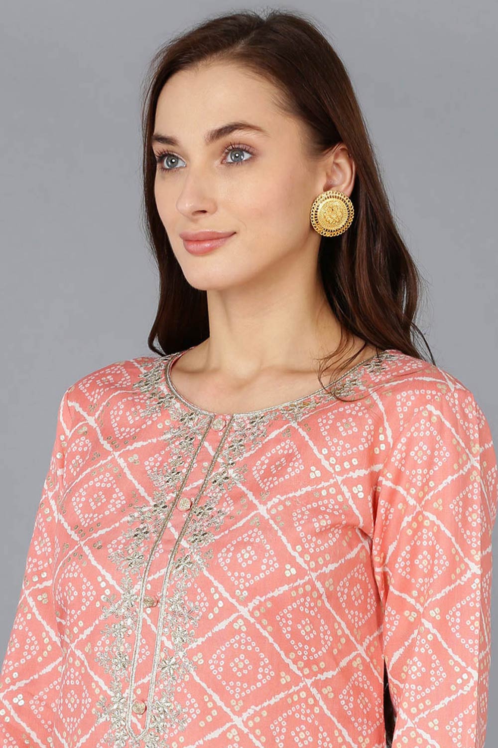 Pink Silk Blend Embroidered Round Neck KurtI Set