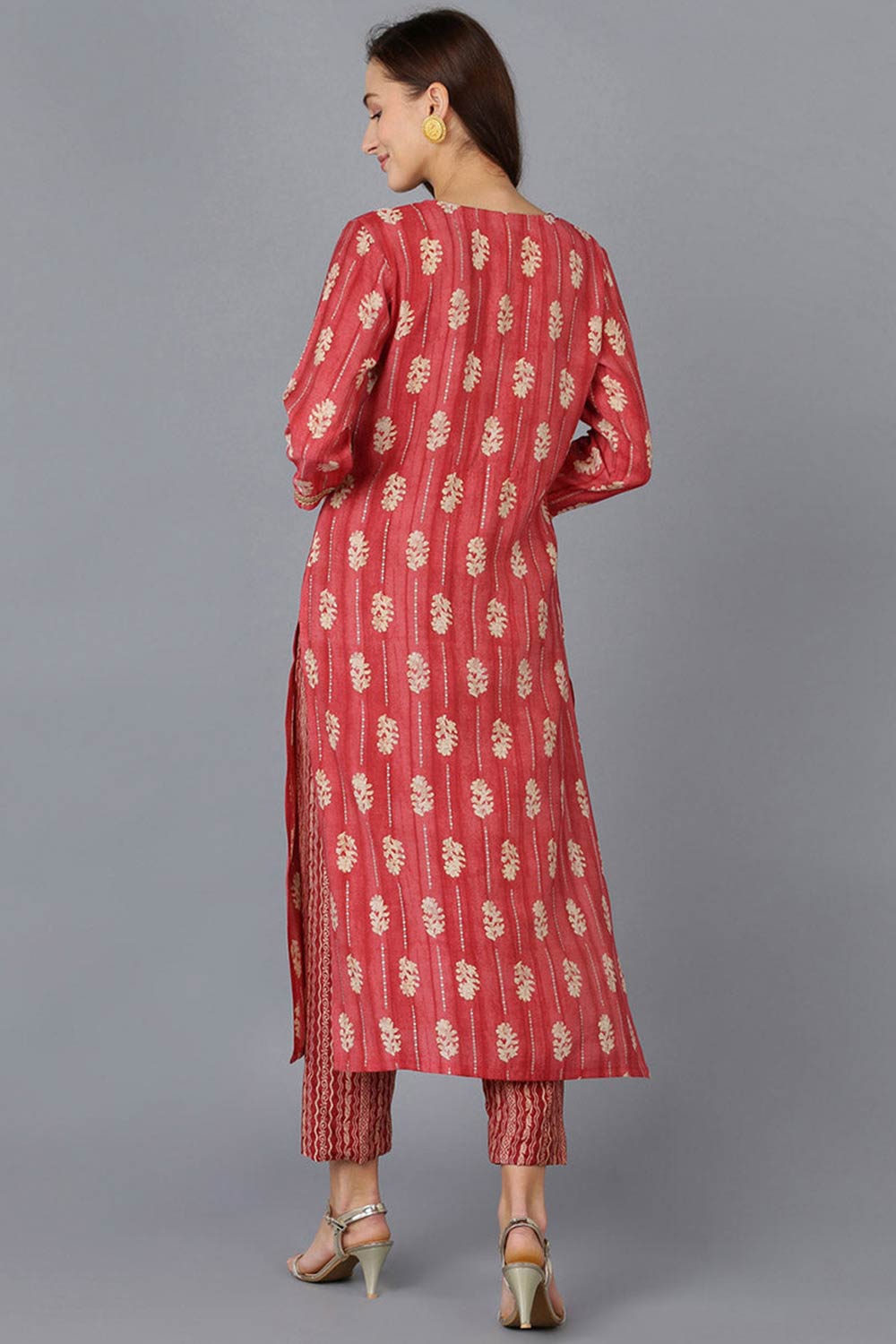 Red Silk Blend Embroidered Round Neck KurtI Set