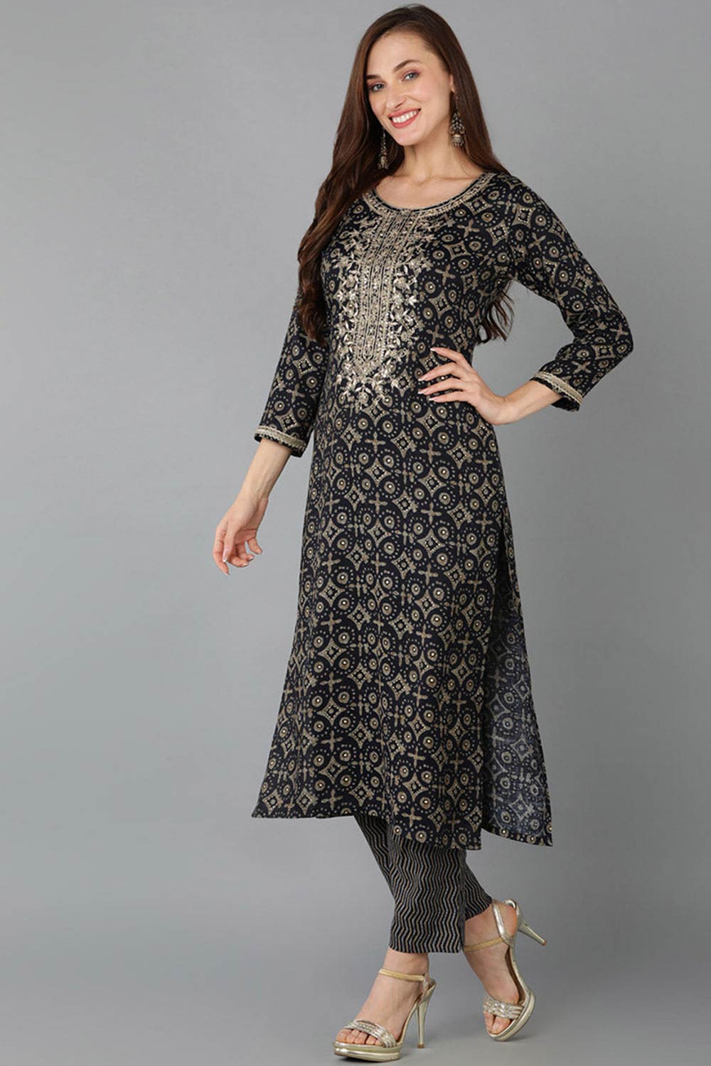 Green Cotton Round Neck KurtI Set