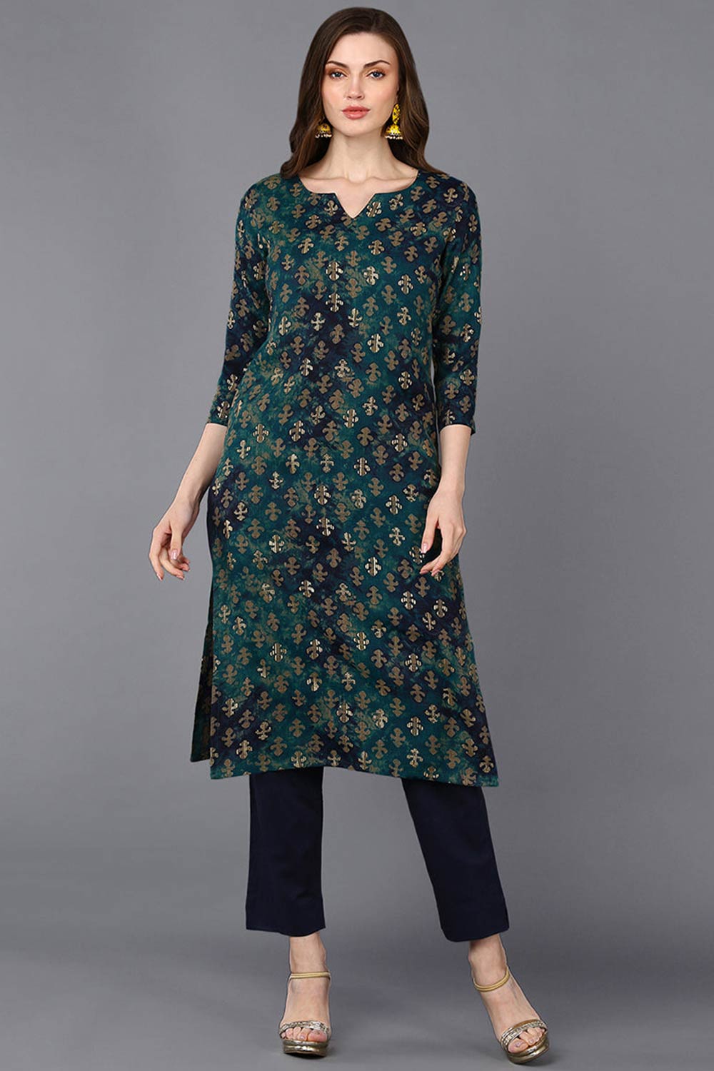 Blue Silk Blend Floral Print Round Neck KurtI Set