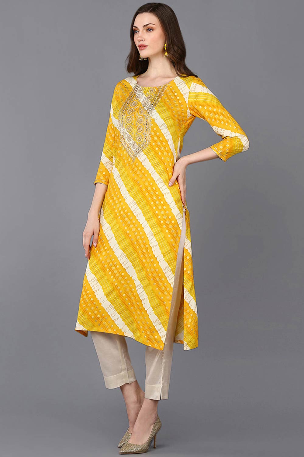 Yellow Rayon Floral Print Round Neck KurtI Set