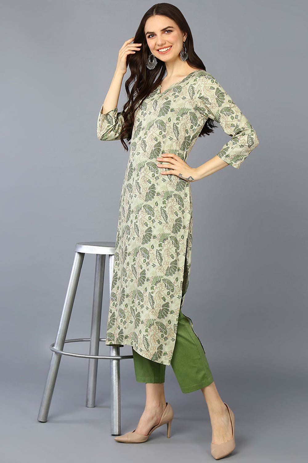 Green Rayon Embroidered Round Neck KurtI Set