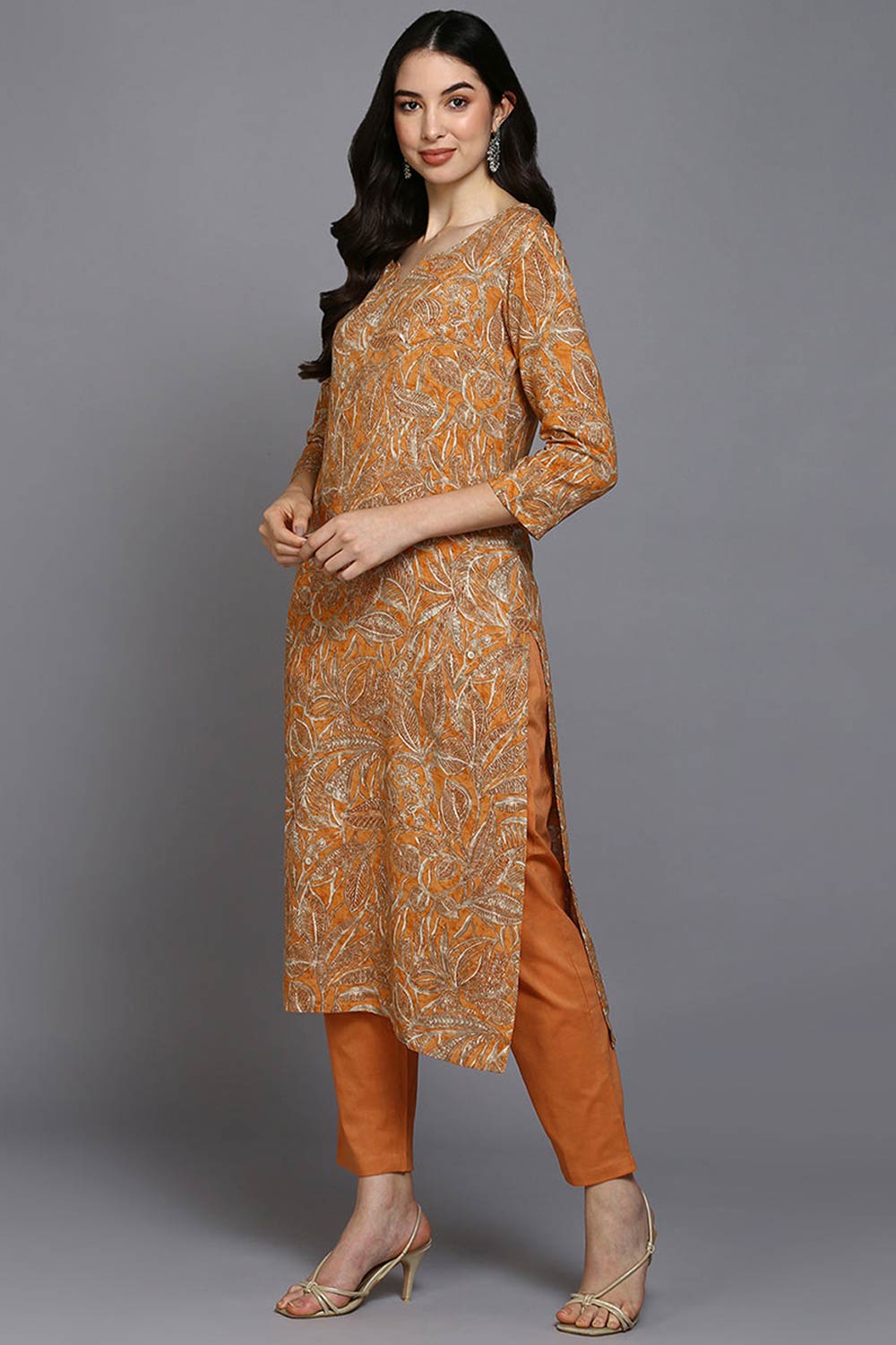 Orange Rayon Floral Print Round Neck KurtI Set