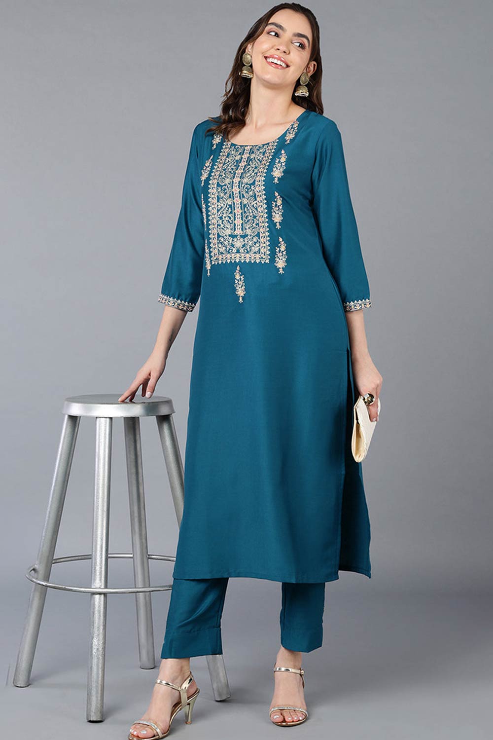 Green Silk Blend Embroidered Round Neck KurtI Set