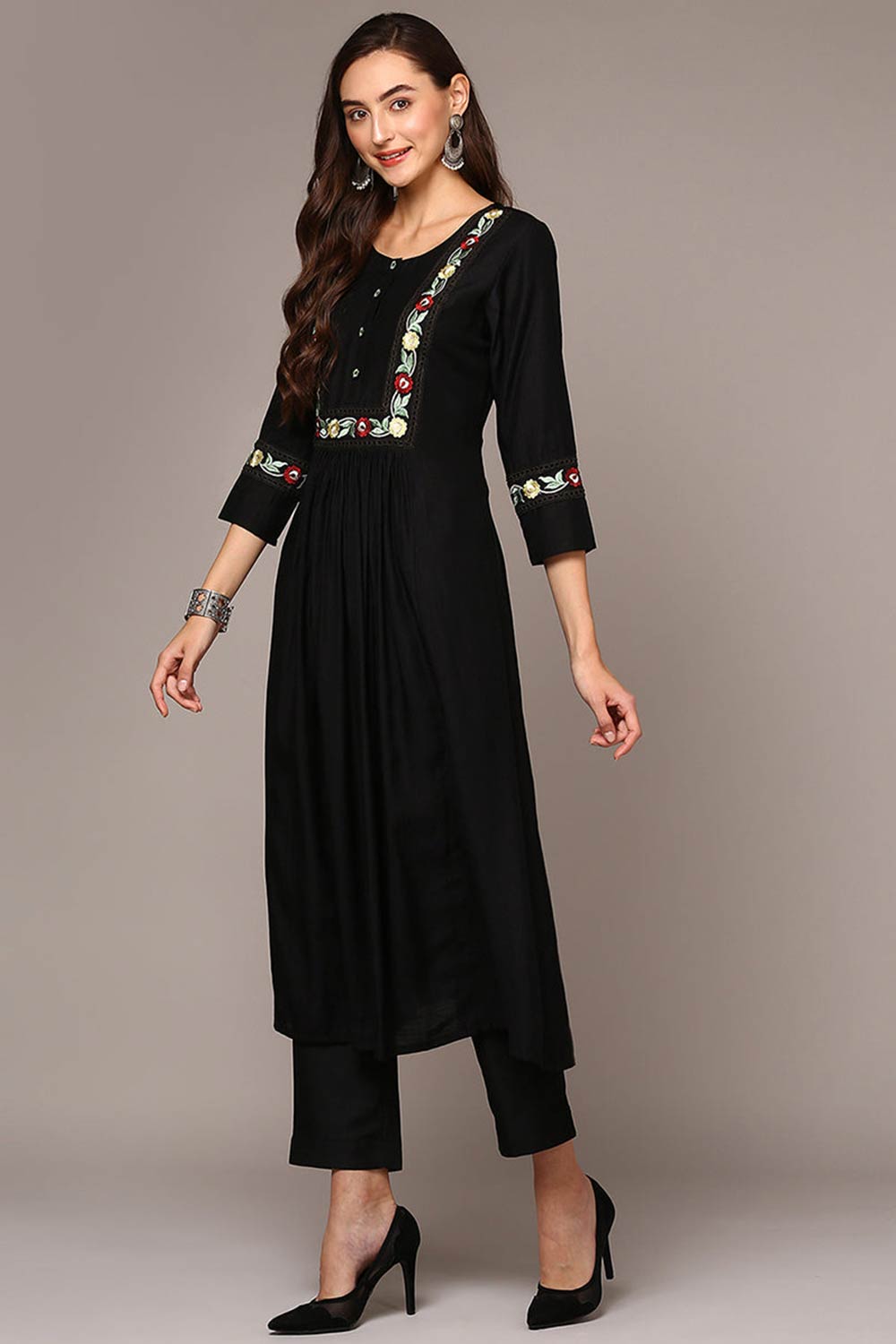 Black Rayon Bandhani Round Neck KurtI Set