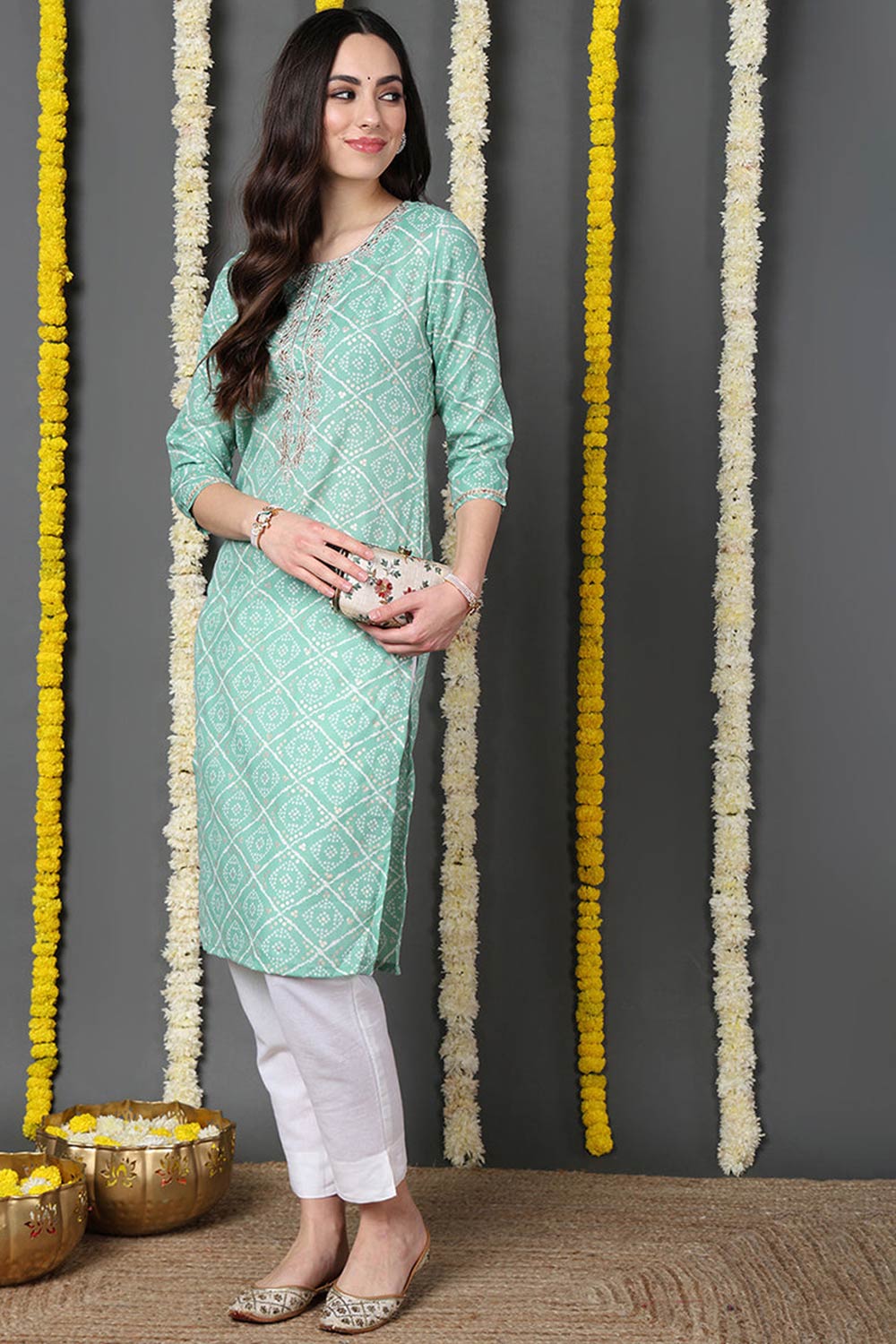 Green Cotton Blend Bandhani Round Neck KurtI Set