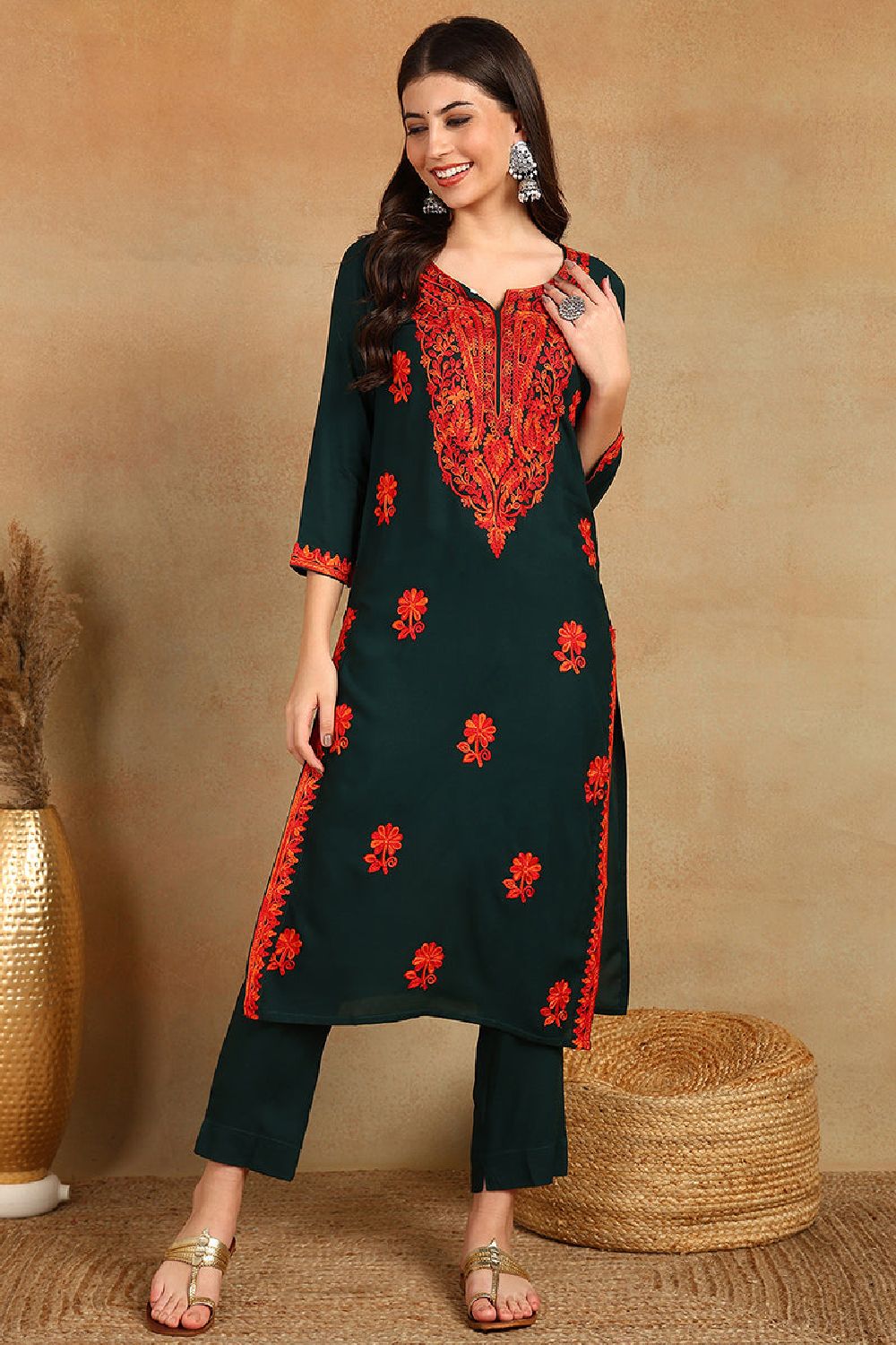 Green Embroidered Viscose Rayon Straight Cut Kurta