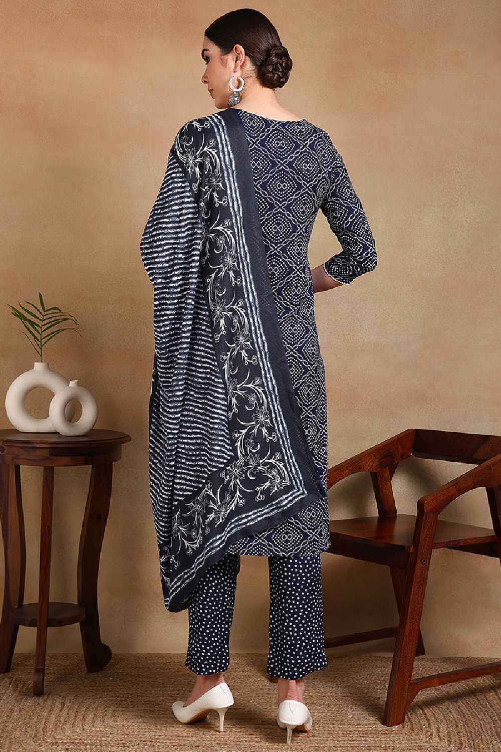 Navy Blue Rayon Blend Bandhani Printed Straight Suit Set