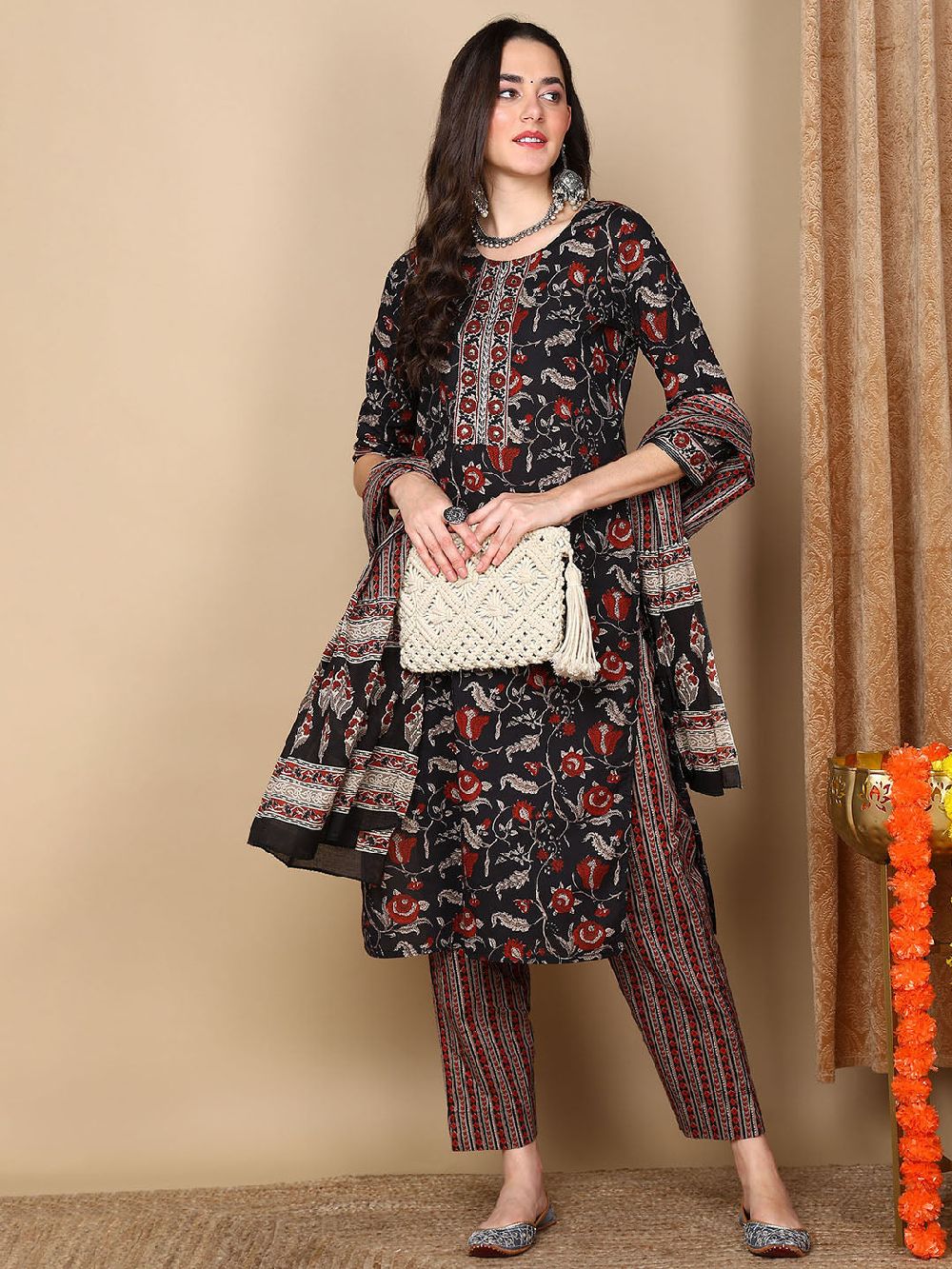 Black Rayon Blend Floral Printed Straight Kurta Trousers With Dupatta