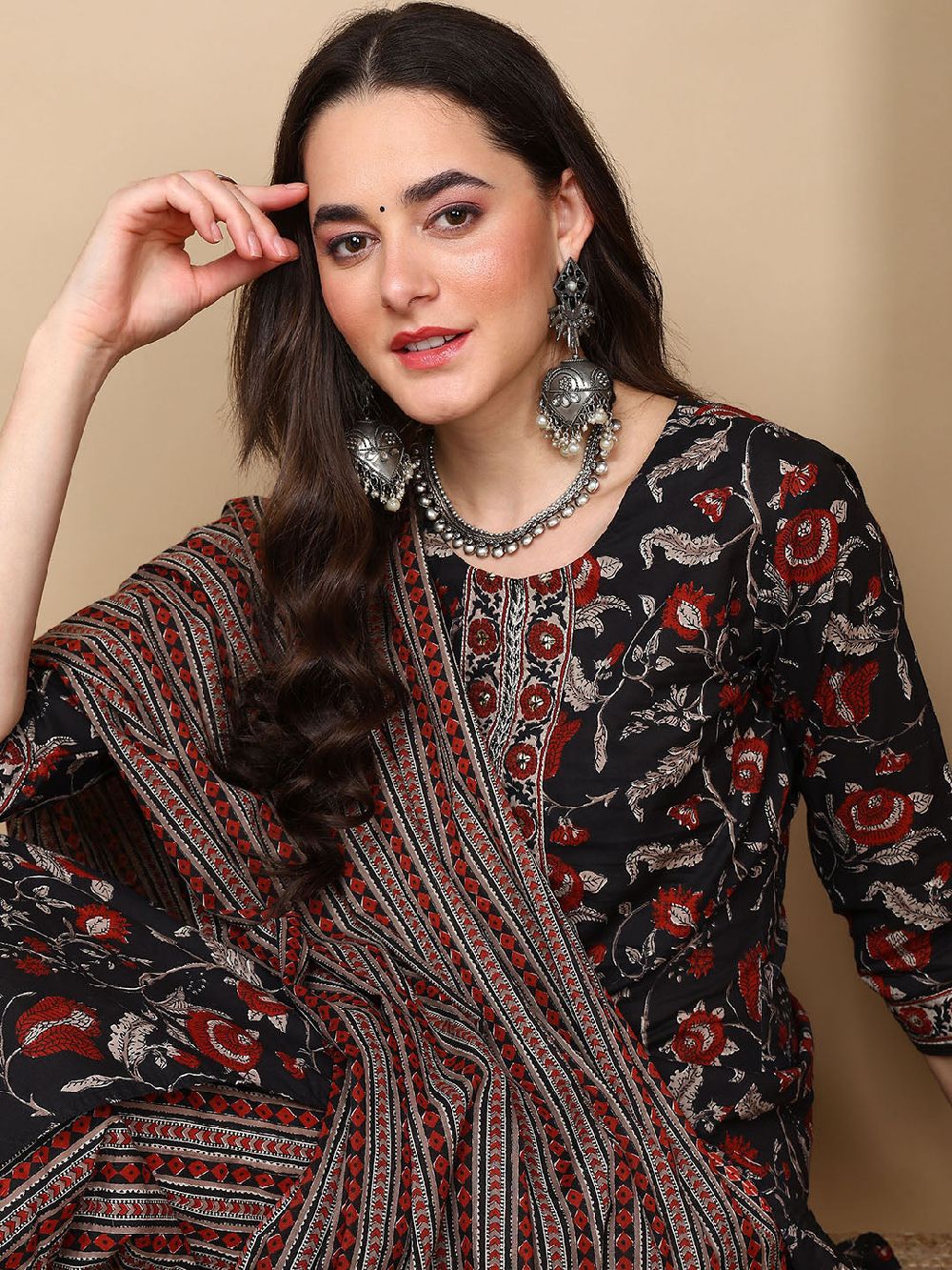 Black Rayon Blend Floral Printed Straight Kurta Trousers With Dupatta