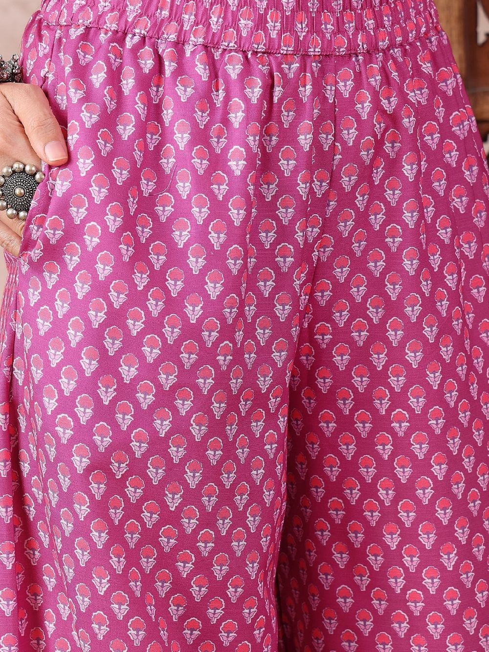 Pink Rayon Blend Floral Printed Straight Kurti Pant With Dupatta