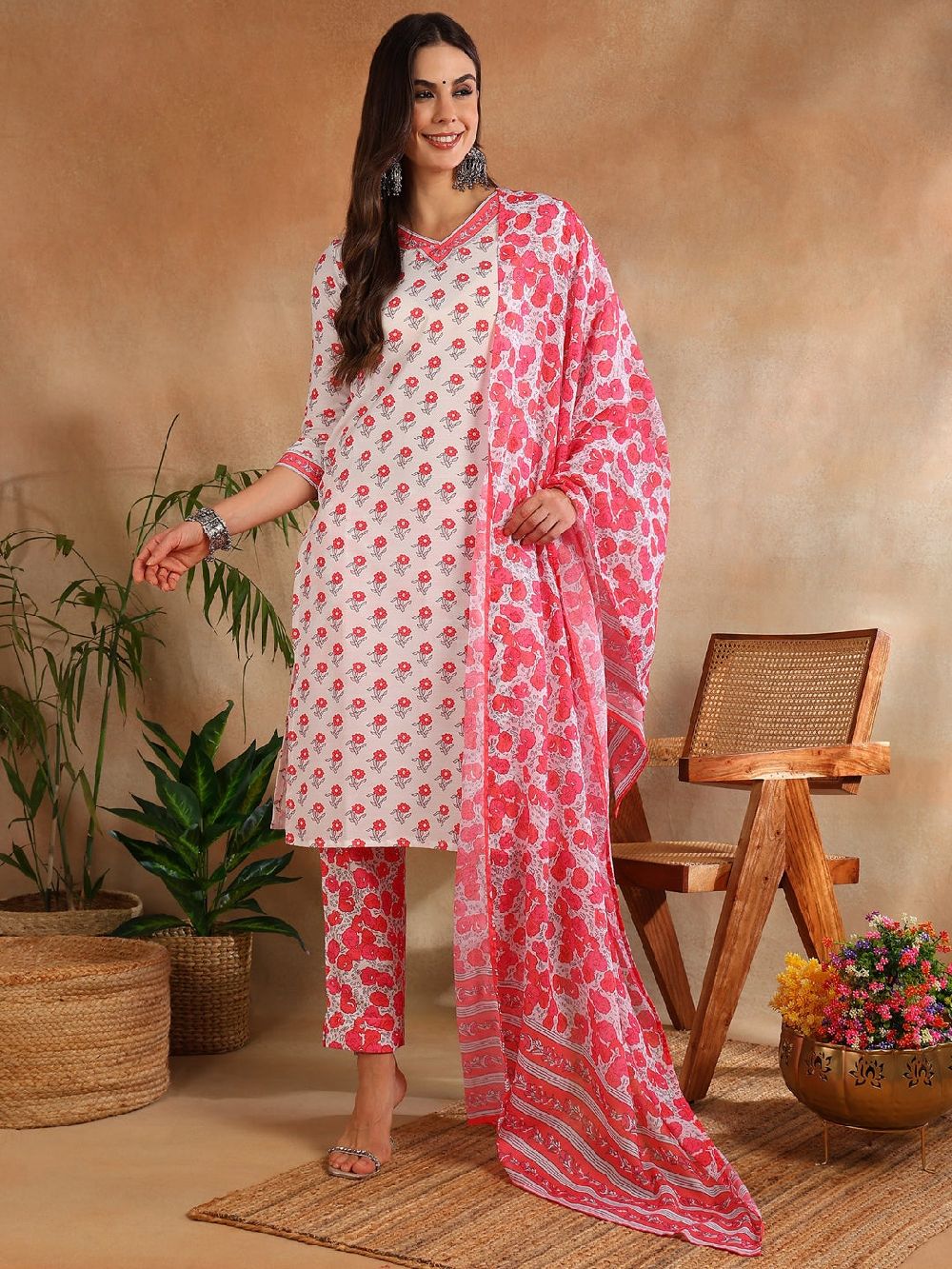 White Rayon Blend Floral Printed Straight Kurta Trouser With Dupatta