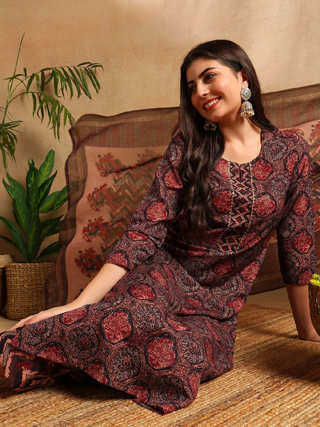 Multi Rayon Blend Floral Printed Straight Kurti Pants With Dupatta