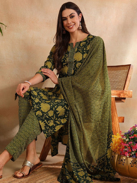 Green Rayon Blend Floral Printed Straight Kurta Trouser With Dupatta