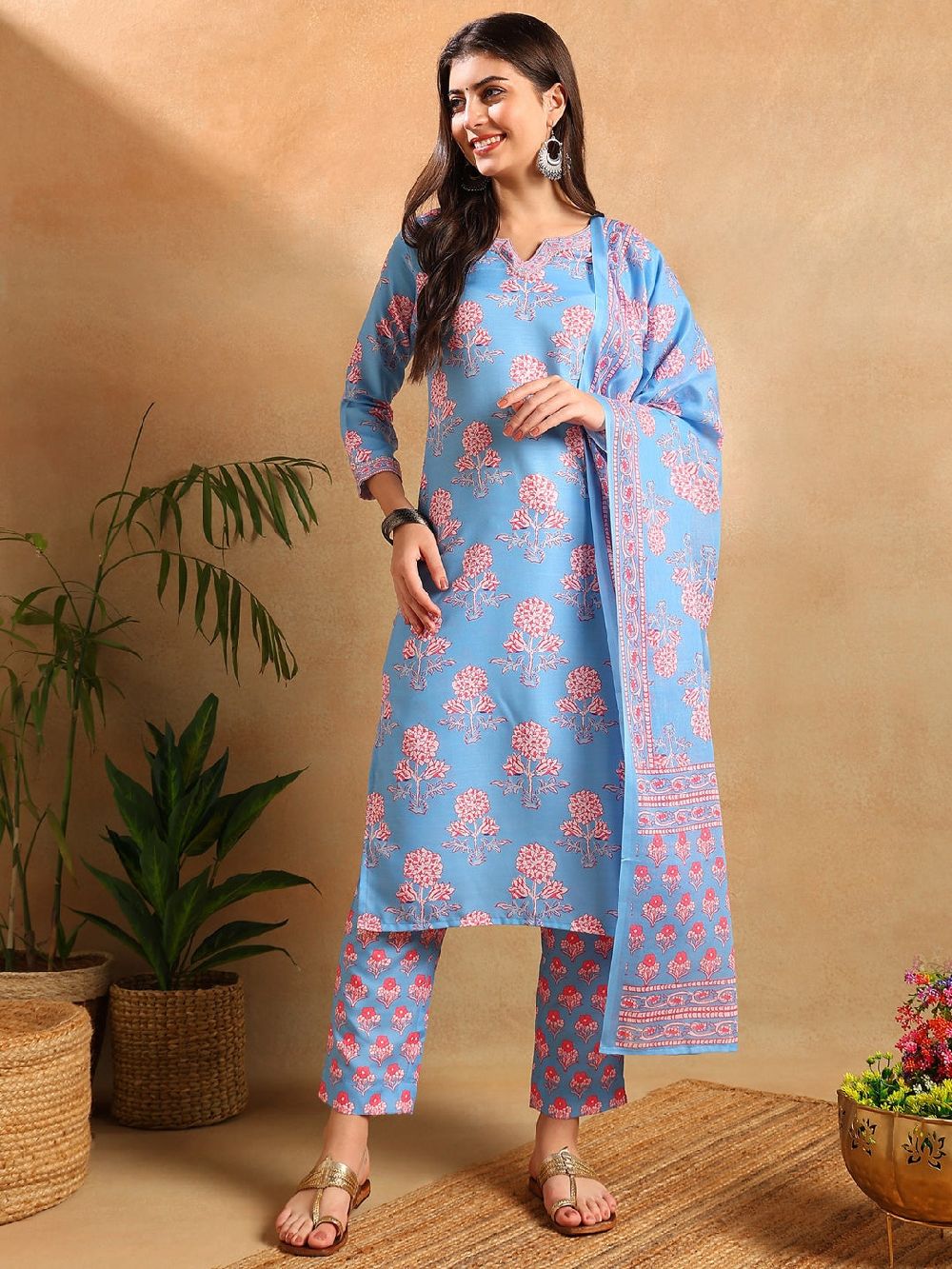 Blue Rayon Blend Floral Printed Straight Kurti Pants With Dupatta