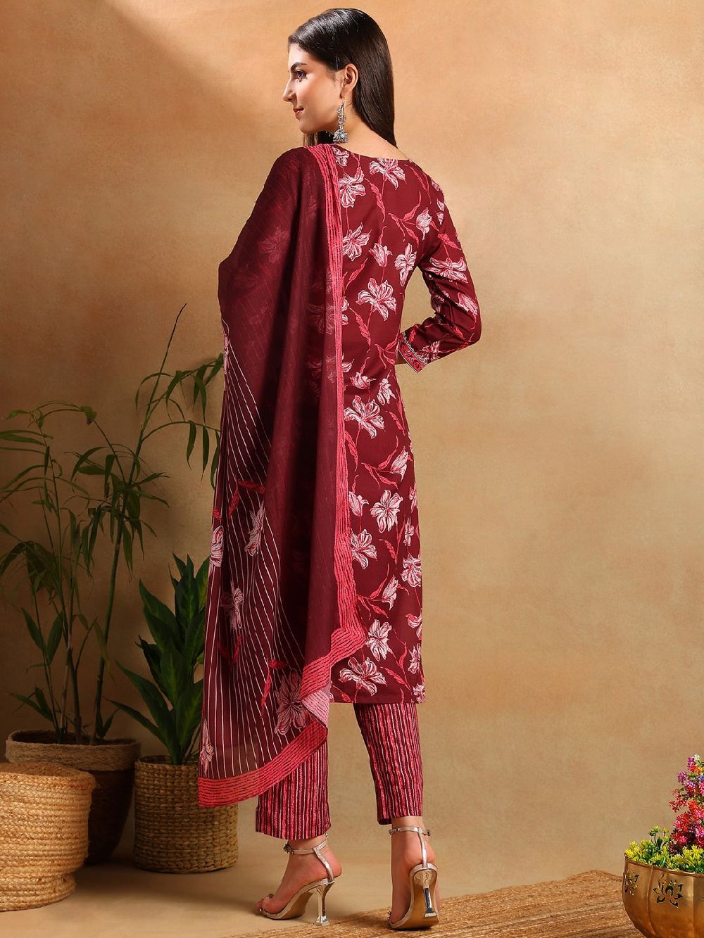 Maroon Rayon Blend Floral Printed Straight Kurti Pants With Dupatta